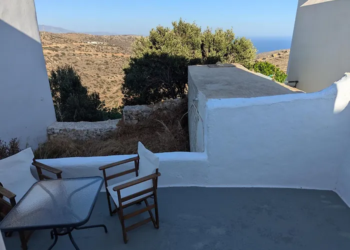 Calma House Síkinos