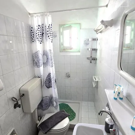 Calma House Сикинос